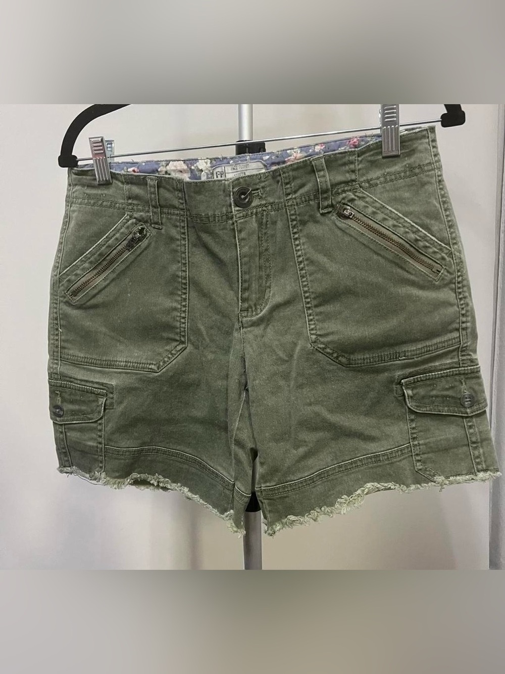 Free People Olive Green Cargo Utility Shorts Size 6 Raw Hem